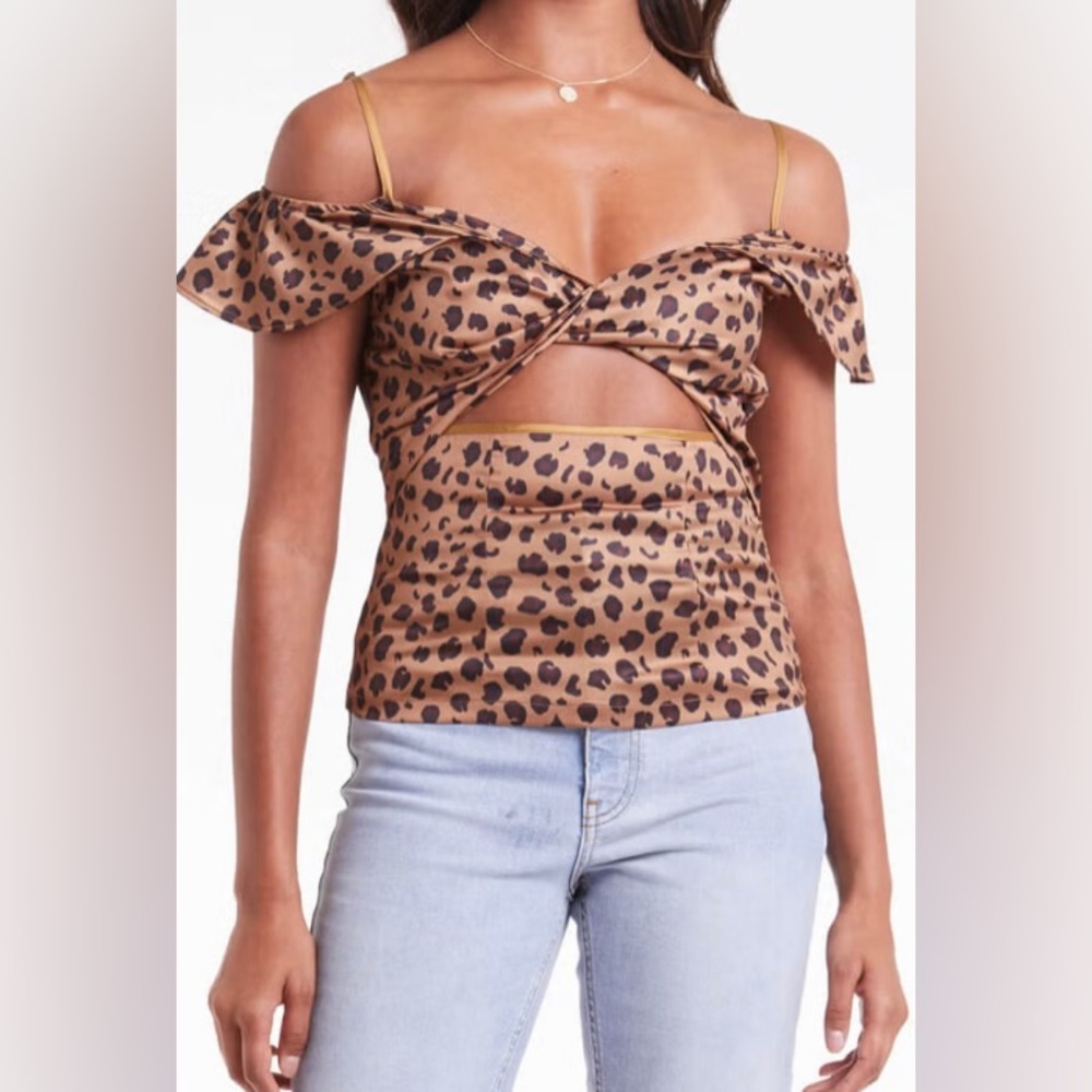Never Fully Dressed Twist-Front Leopard-Print Satin Top, sz US 4